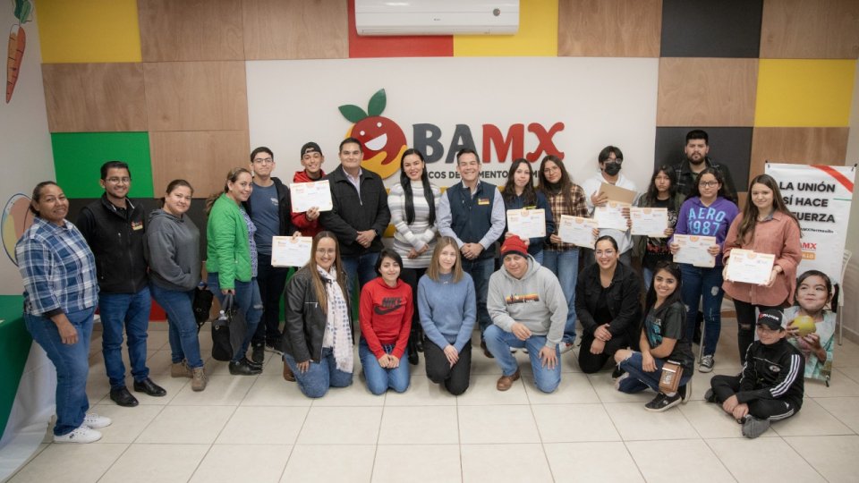 Reconoce ISJ a jóvenes voluntarios del Banco de Alimentos de Hermosillo