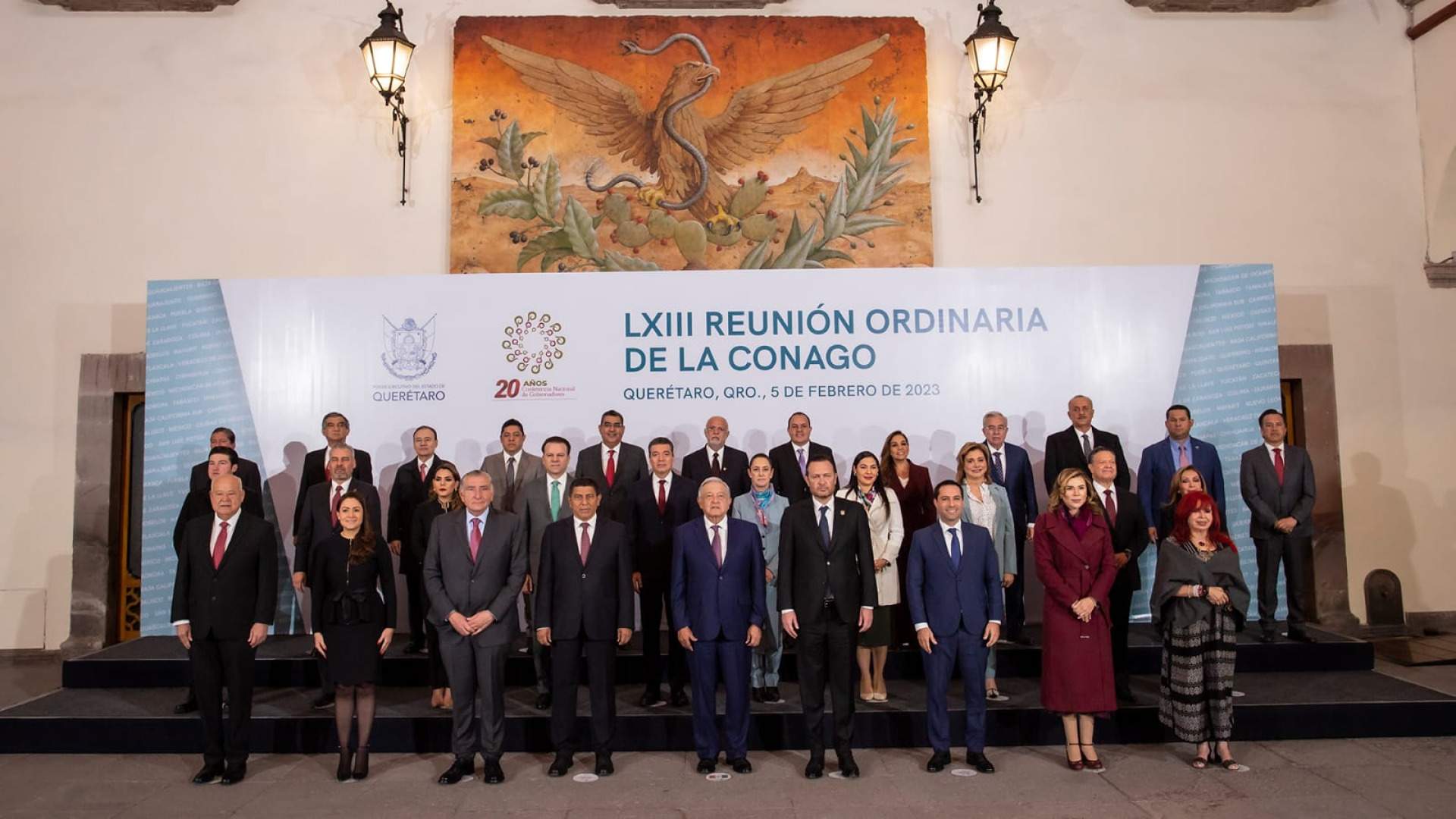 Participa gobernador Alfonso Durazo en ceremonia conmemorativa del 106 aniversario de la Constitución de 1917