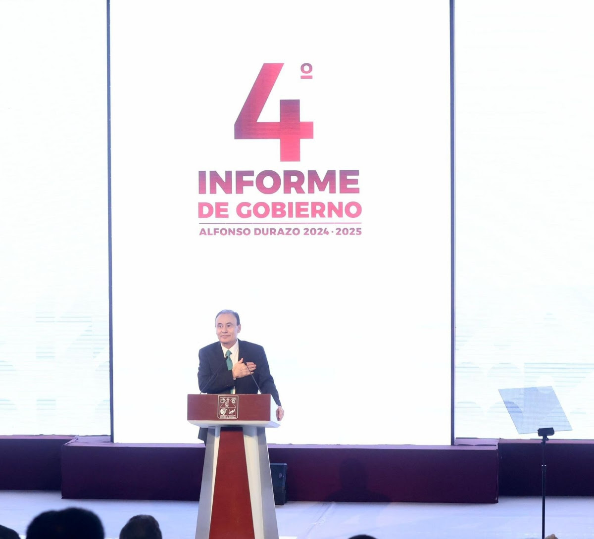 El trabajo, compromiso y liderazgo del gobernador Alfonso Durazo Montaño han consolidado a Sonora como tierra de oportunidades para todas y todos, con grandes proyectos que hoy son una realidad, e inversiones históricas en vivienda, salud, educación e infraestructuras para transformar la vida de miles de familias sonorenses.