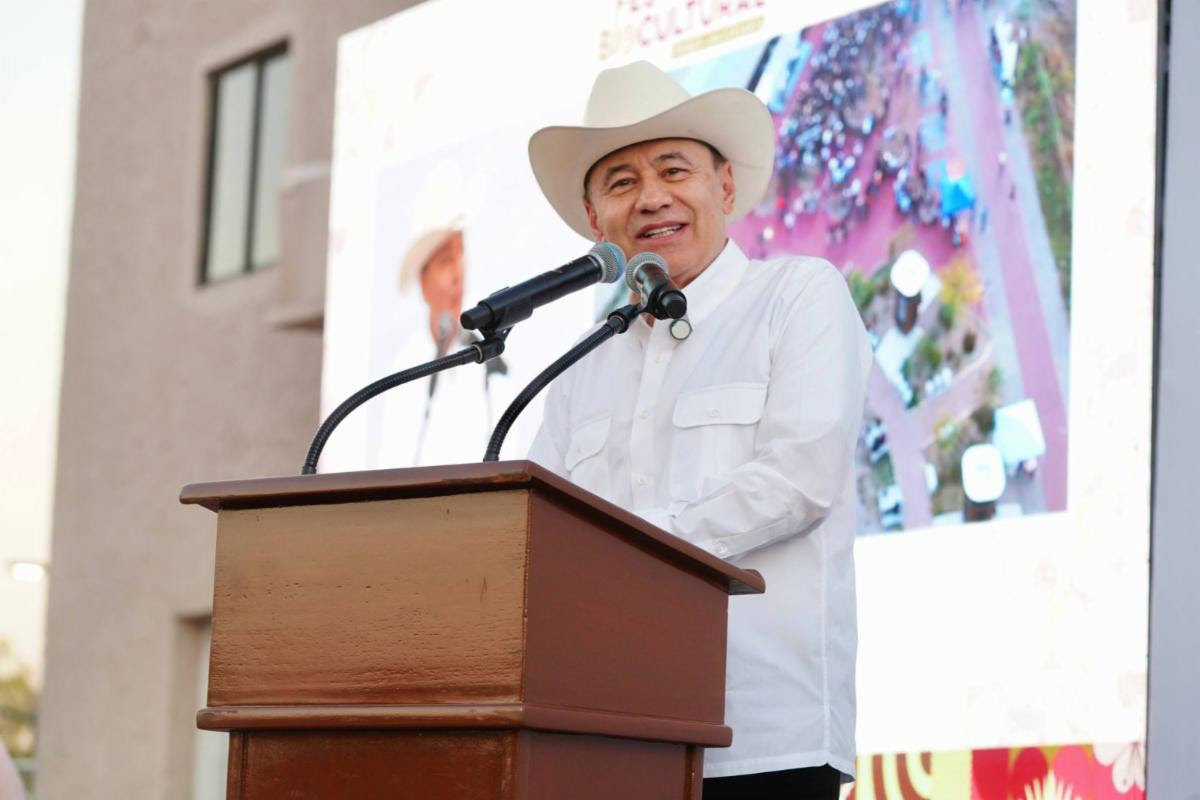 Para celebrar el primer año de rescate del Bosque Urbano La Sauceda, el mandatario estatal recorrió la trotapista, el pabellón kinético, y el estanque para lanchitas.