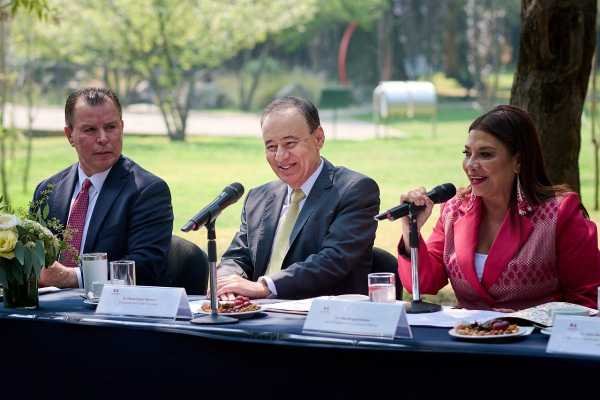 El gobernador Alfonso Durazo Montaño encabezó la firma de un convenio de colaboración con el Bosque de Chapultepec para fortalecer el desarrollo, gestión ambiental y operación del Bosque Urbano La Sauceda mediante intercambio de conocimiento, asesoría técnica y buenas prácticas.