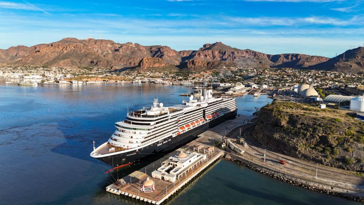 El Puerto de Guaymas se consolida como destino internacional de cruceros por la estrategia del gobernador Alfonso Durazo Montaño, con tres arribos concretados y cuatro más proyectados hacia 2027.